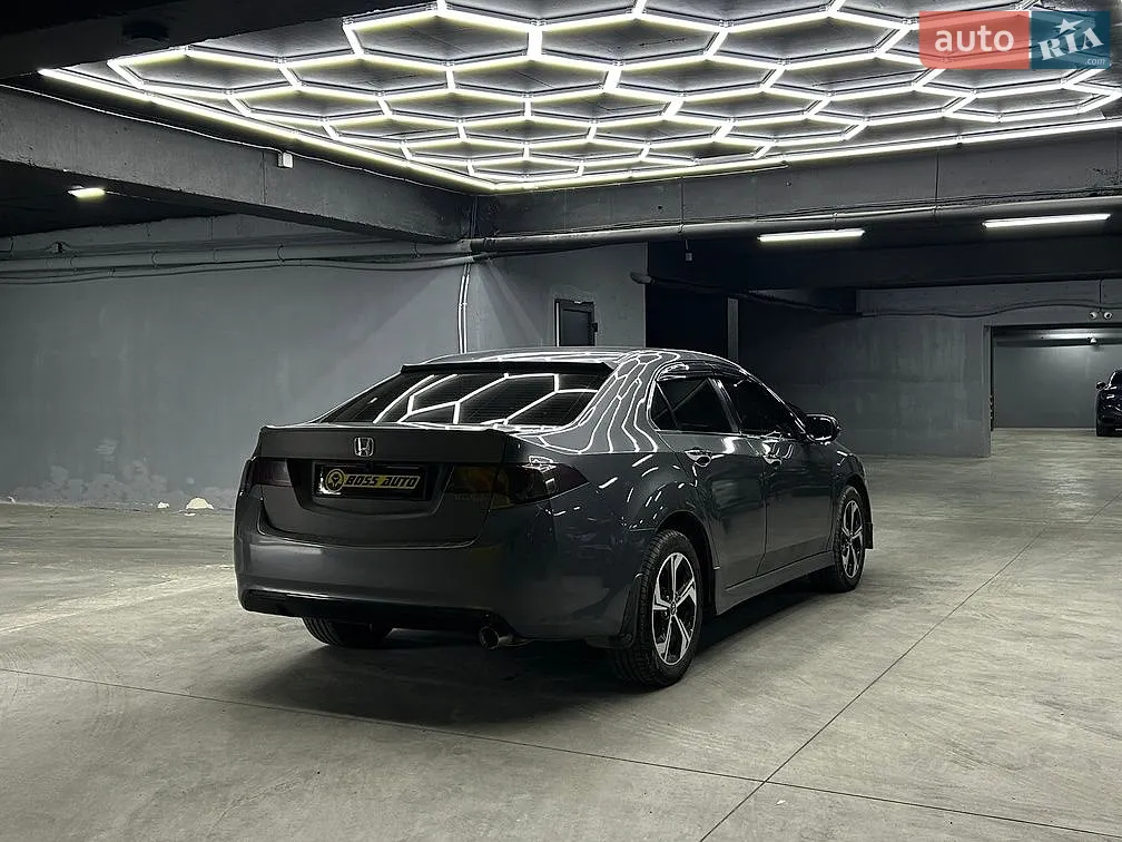 2010 Honda Accord - мініатюра 9