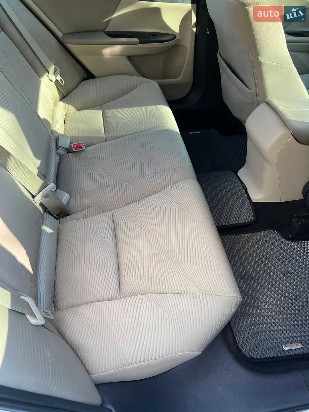 2014 Honda Accord - мініатюра 21