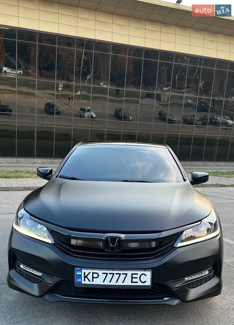 2017 Honda Accord - мініатюра 2