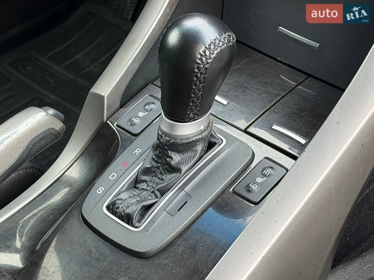2010 Honda Accord - мініатюра 34