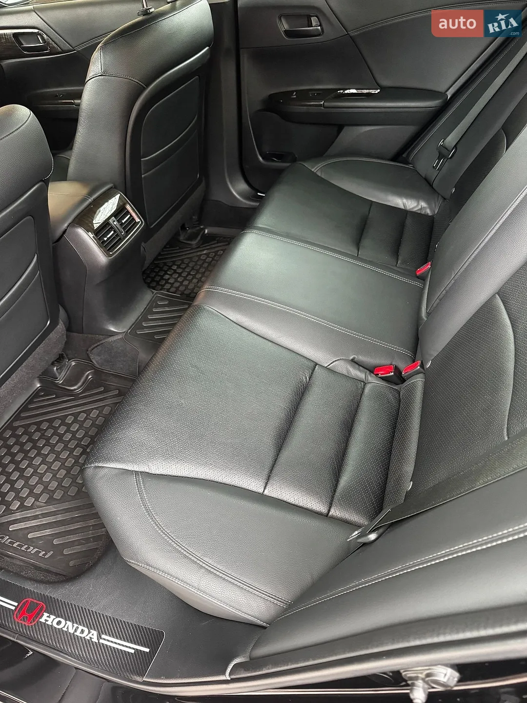 2013 Honda Accord - мініатюра 8