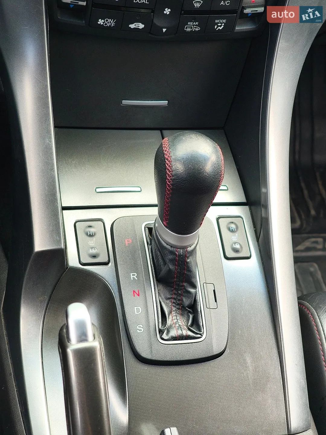 2011 Honda Accord - мініатюра 12