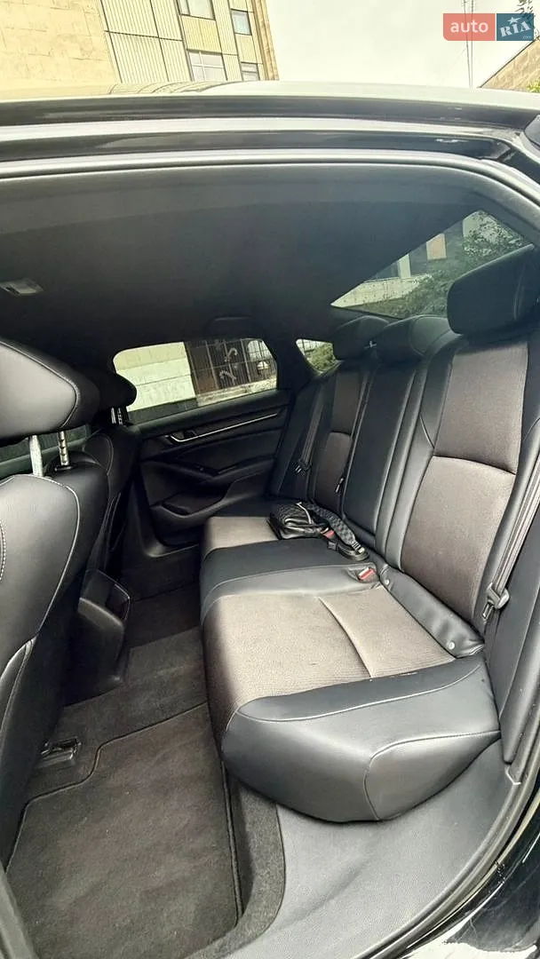 2018 Honda Accord - мініатюра 16