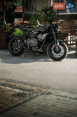 Мотоцикл Без обтікачів (Naked bike) Honda CB 1000R 2022 в 