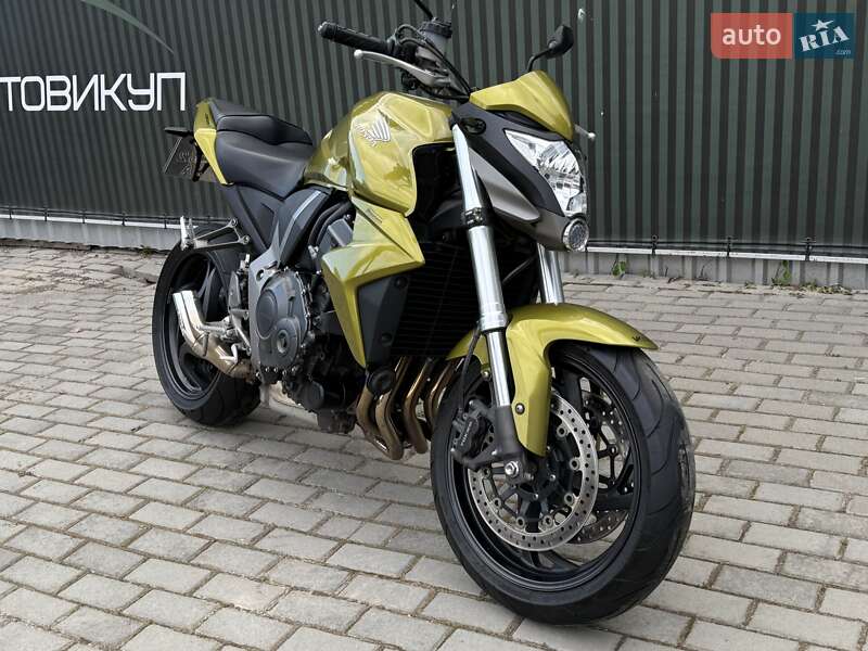 Мотоцикл Без обтекателей (Naked bike) Honda CB 1000R 2010 в Виннице
