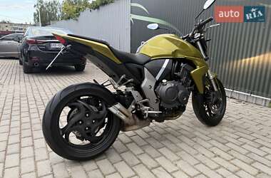 Мотоцикл Без обтекателей (Naked bike) Honda CB 1000R 2010 в 