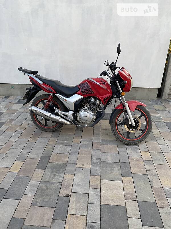 Honda CB 125