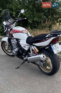 Мотоцикл Классик Honda CB 1300 2001 в 