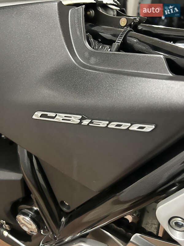 Мотоцикл Спорт-туризм Honda CB 1300S 2006 в Киеве