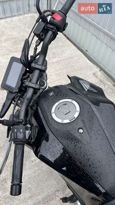Мотоцикл Без обтікачів (Naked bike) Honda CB 300R 2021 в Ватутіному
