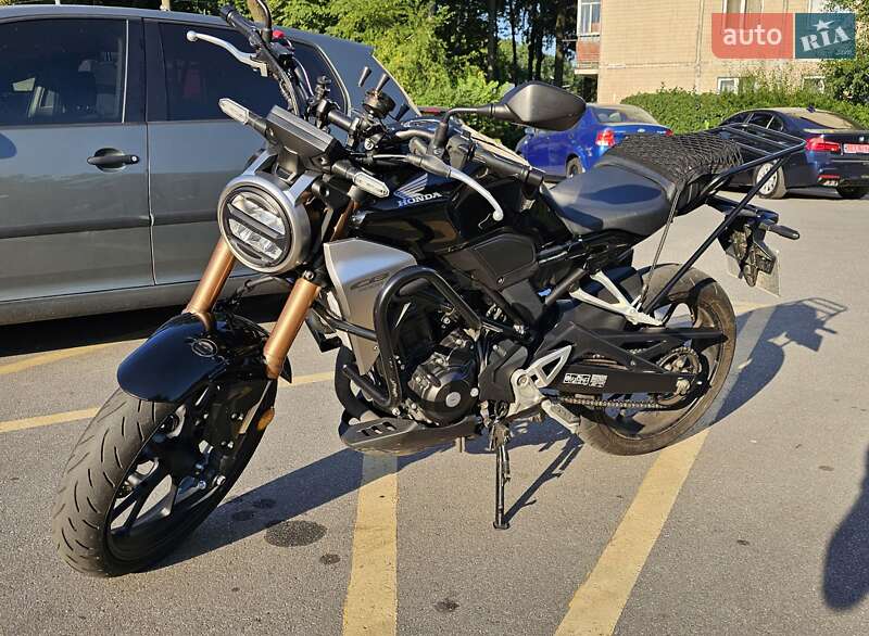 Мотоцикл Без обтекателей (Naked bike) Honda CB 300R 2021 в 