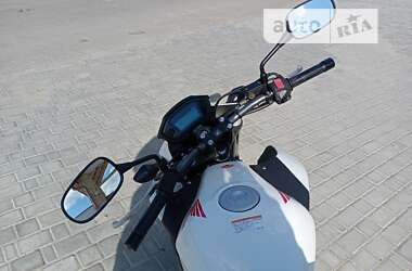 Мотоцикл Без обтікачів (Naked bike) Honda CB 400F 2013 в Вінниці