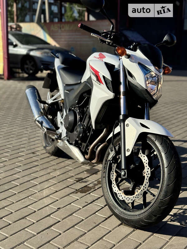 Honda CB 400F 2013