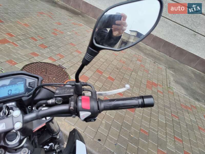 Грузовые мотороллеры, мотоциклы, скутеры, мопеды Honda CB 400F 2013 в Одессе фото 4 Грузовые мотороллеры, мотоциклы, скутеры, мопеды Honda CB 400F 2013 в Одессе