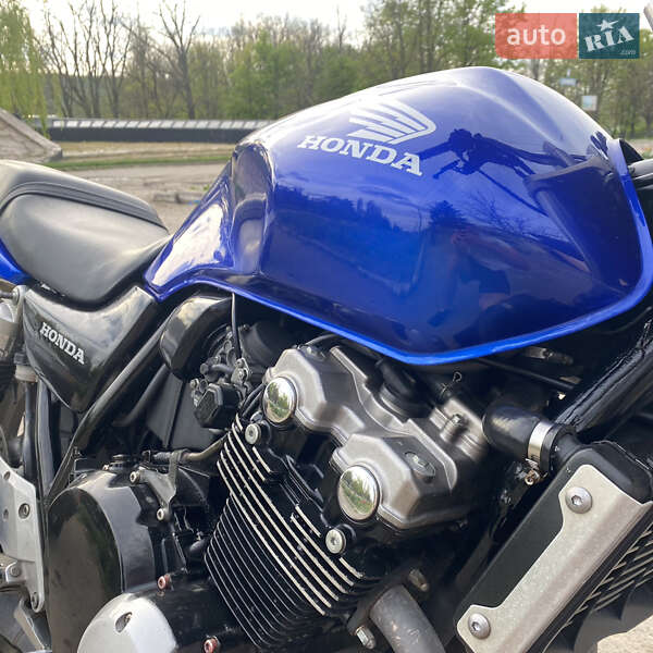 Мотоцикл Без обтекателей (Naked bike) Honda CB 400SF 2002 в Одессе