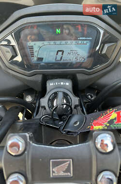 Мотоцикл Без обтекателей (Naked bike) Honda CB 400SF 2013 в 