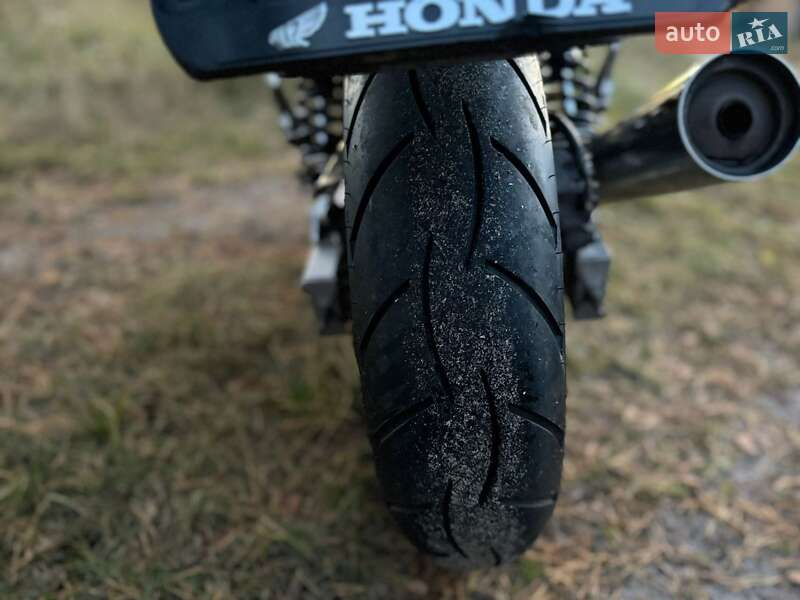 Мотоцикл Без обтекателей (Naked bike) Honda CB 400SF 1998 в Шостке фото 4 Мотоцикл Без обтекателей (Naked bike) Honda CB 400SF 1998 в Шостке