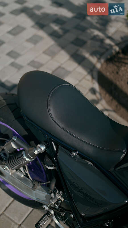 Кафе рейсер Honda CB 400SF 2000 в Одесі