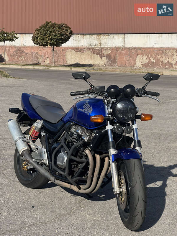 Мотоцикл Классик Honda CB 400SF 2002 в Запорожье