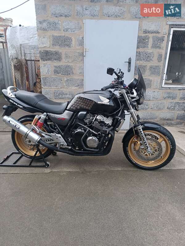 Мотоцикл Классік Honda CB 400SF 2003 в Слов'янську фото 6 Мотоцикл Классік Honda CB 400SF 2003 в Слов'янську