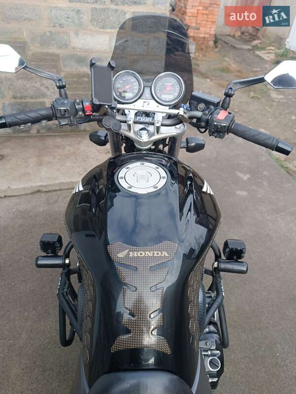 Мотоцикл Классік Honda CB 400SF 2003 в Слов'янську фото 24 Мотоцикл Классік Honda CB 400SF 2003 в Слов'янську