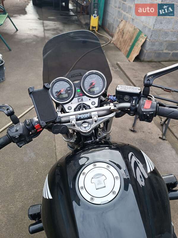 Мотоцикл Классік Honda CB 400SF 2003 в Слов'янську фото 37 Мотоцикл Классік Honda CB 400SF 2003 в Слов'янську