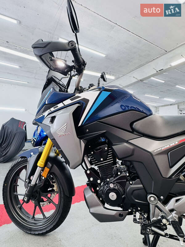 Спортбайк Honda CB 400X 2024 в Одессе