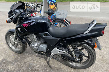 Спортбайк Honda CB 500 1994 в Виннице