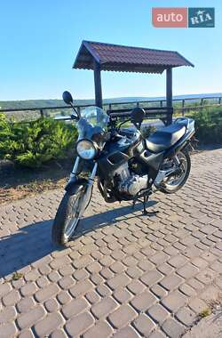 Мотоцикл Спорт-туризм Honda CB 500 2002 в 