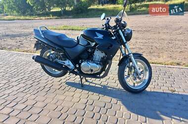 Мотоцикл Спорт-туризм Honda CB 500 2002 в 