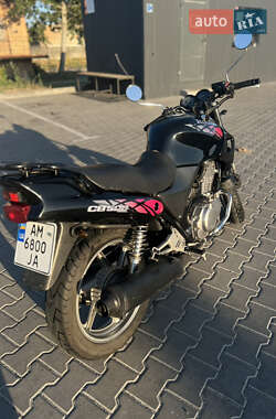 Мотоцикл Без обтекателей (Naked bike) Honda CB 500 1995 в 