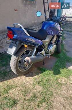 Мотоцикл Без обтекателей (Naked bike) Honda CB 500 1996 в 