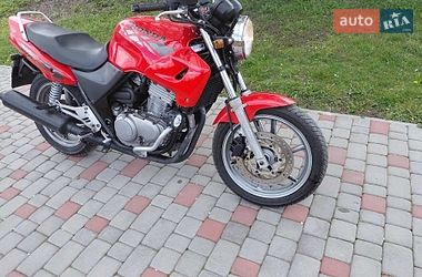 Мотоцикл Классік Honda CB 500 1995 в Млиніві