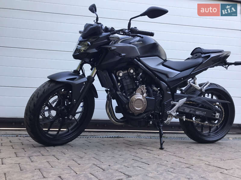 Honda CB 500F 2021