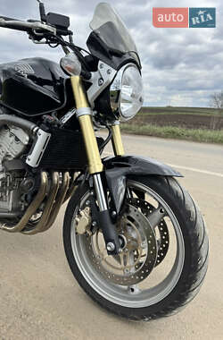 Мотоцикл Без обтікачів (Naked bike) Honda CB 600F Hornet 2005 в 