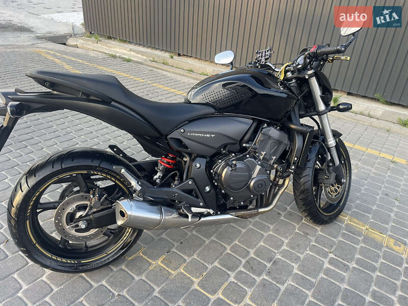 Мотоцикл Без обтекателей (Naked bike) Honda CB 600F Hornet 2010 в Львове