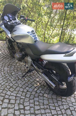 Мотоцикл Спорт-туризм Honda CB 600F Hornet 1999 в 