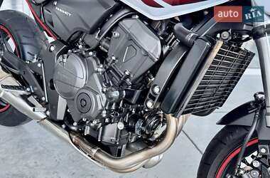 Мотоцикл Без обтекателей (Naked bike) Honda CB 600F Hornet 2010 в 
