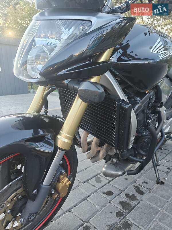 Мотоцикл Классик Honda CB 600F Hornet 2007 в Днепре