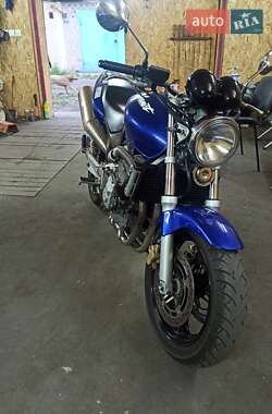 Мотоцикл Без обтекателей (Naked bike) Honda CB 600F Hornet 1999 в 