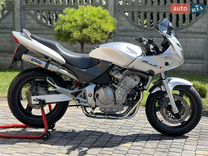 Honda CB 600F Hornet 2001 Honda CB 600F Hornet 2001