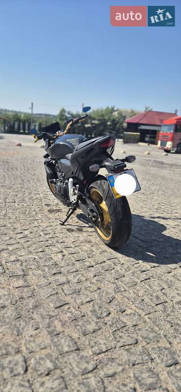 Мотоцикл Без обтекателей (Naked bike) Honda CB 600F Hornet 2012 в 