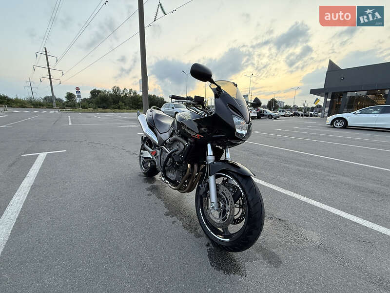 Мотоцикл Без обтекателей (Naked bike) Honda CB 600F Hornet 2001 в Буче фото 3 Мотоцикл Без обтекателей (Naked bike) Honda CB 600F Hornet 2001 в Буче