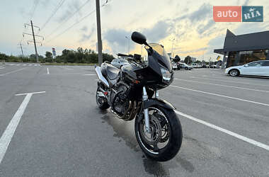 Мотоцикл Без обтекателей (Naked bike) Honda CB 600F Hornet 2001 в 