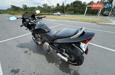 Мотоцикл Без обтекателей (Naked bike) Honda CB 600F Hornet 2001 в 