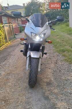 Мотоцикл Спорт-туризм Honda CB 600F Hornet 2002 в  фото 65 Мотоцикл Спорт-туризм Honda CB 600F Hornet 2002 в