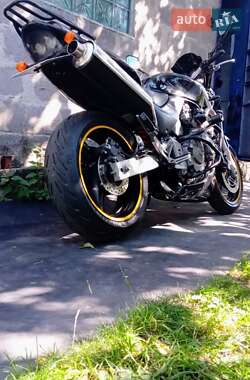 Мотоцикл Без обтекателей (Naked bike) Honda CB 600F Hornet 2000 в 