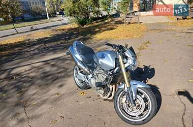Мотоцикл Без обтекателей (Naked bike) Honda CB 600F Hornet 2005 в 