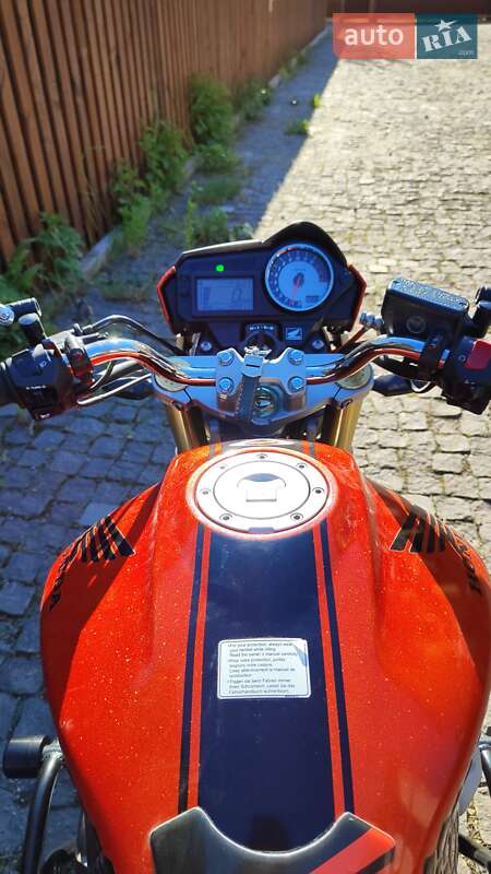 Мотоцикл Без обтекателей (Naked bike) Honda CB 600F Hornet 2005 в Броварах фото 6 Мотоцикл Без обтекателей (Naked bike) Honda CB 600F Hornet 2005 в Броварах