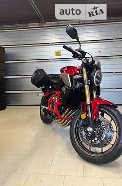 Мотоцикл Без обтікачів (Naked bike) Honda CB 650F 2021 в Києві